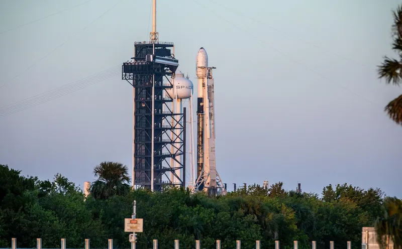 Firefly's Blue Ghost Mission 1 on its Falcon 9 before launch (NASA)